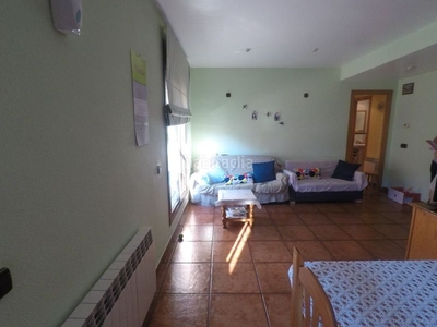 Piso con 3 habitaciones con calefacción en Santa Rosa Santa Coloma de Gramenet