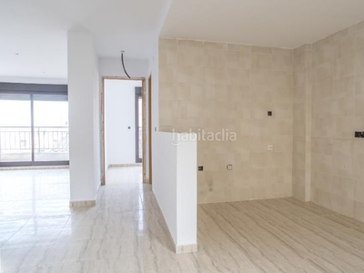 Piso con 3 habitaciones con parking en Villalonga