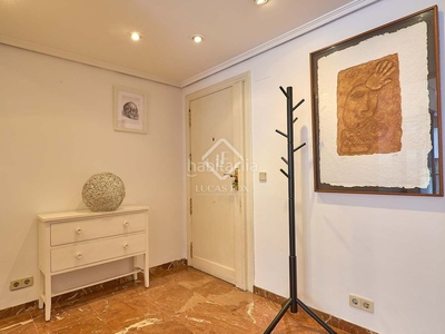 Piso de 4 dormitorios en venta en Sant Francesc, en Valencia