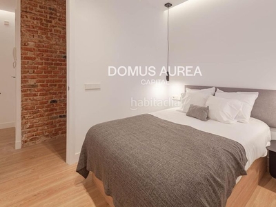 Piso en venta , con 88 m2, 3 habitaciones y 3 baños, ascensor, amueblado y aire acondicionado. en Madrid