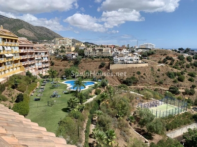 Piso en venta en Los Pacos, Fuengirola