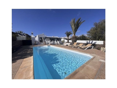 Playa Blanca (Yaiza) villa en venta