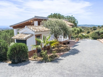 Villa en venta en Mijas