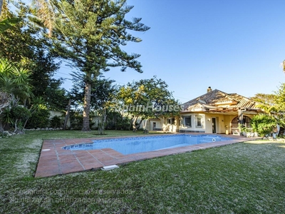 Villa en venta en Villacana-Costalita-Saladillo, Estepona