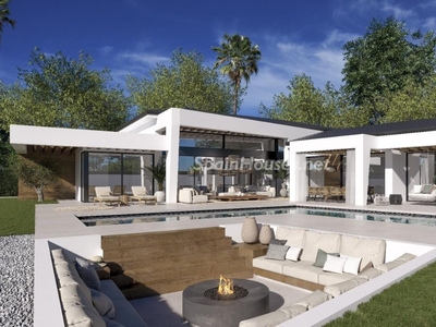 Villa independiente en venta en Nueva Andalucía, Marbella