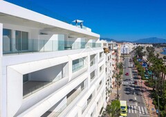 Apartamento en venta en Estepona, Málaga