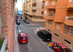 Apartamento en venta en Playa de los Locos, Torrevieja, Alicante