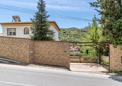 Finca/Casa Rural en venta en Pinos Genil, Granada