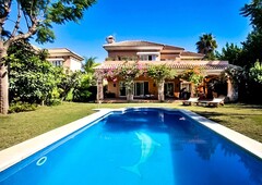 Chalet en venta en Las Brisas, Marbella, Málaga