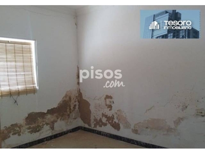 Casa adosada en venta en La Banda-Campo de Fútbol