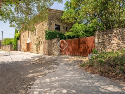 Casa rural de 376m² en venta en El Gironés, Girona