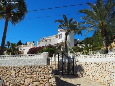 Villa en Pinar de advocat con vistas al mar en Moraira