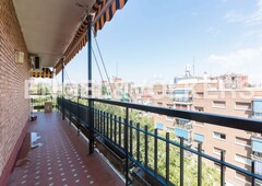 Alquiler piso vacío en alquiler con terraza en Madrid