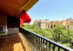 Alquiler de piso con terraza en Avenidas (Palma de Mallorca), Centro