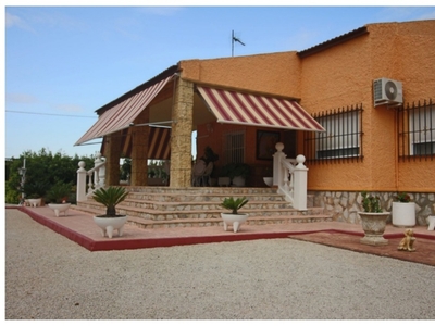 Casa-Chalet en Venta en Valverde Bajo Alicante