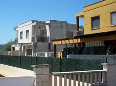 Venta Casa pareada Miramar. Buen estado plaza de aparcamiento con terraza calefacción individual 100 m²