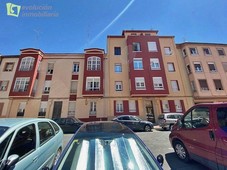 Venta Piso Miranda de Ebro. Piso de tres habitaciones en Santa Lucia 50 50. Segunda planta