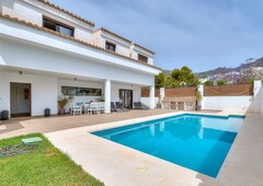 Chalet en venta en Benalmádena, Málaga