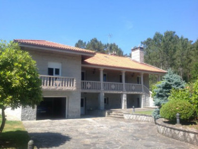 Chalet en venta en Ames