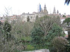 Venta Casa adosada en C/ Pombal Santiago C/ Pombal Santiago Santiago de Compostela. Buen estado 460 m²