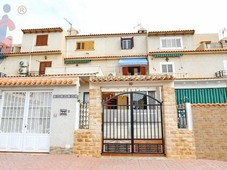 Venta Casa unifamiliar en viena Guardamar del Segura. Con terraza 115 m²