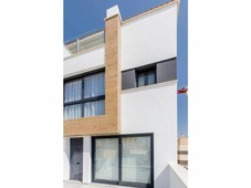 Venta Casa unifamiliar Guardamar del Segura. Con terraza 167 m²