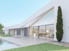 Venta Casa unifamiliar en Las Colinas Golf San Miguel de Salinas. Nueva con terraza 350 m²
