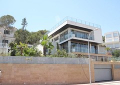 Venta Casa unifamiliar en Miguel De Unamuno Orihuela. Con terraza 660 m²
