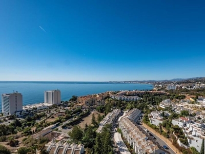 Piso ático en venta en Hacienda Torrequebrada, Benalmádena