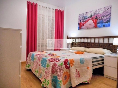 Alquiler de piso en Centro - Gijón de 3 habitaciones con muebles y calefacción