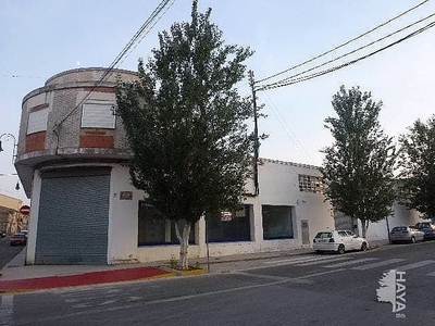 Alquiler de piso en Villanueva de Castellón de 4 habitaciones con terraza y balcón