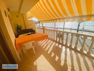 Alquiler piso terraza Campello playa