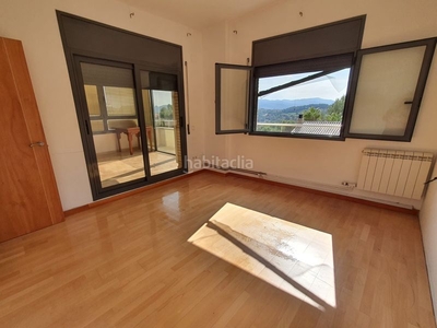 Casa adosada solvia inmobiliaria - chalet adosado en Sant Esteve Sesrovires