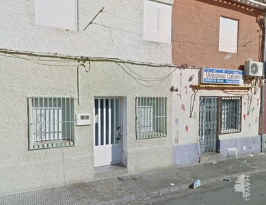Casa de pueblo en venta en Calle Madre Maria Luisa, Bj, 02400, Hellin (Albacete)