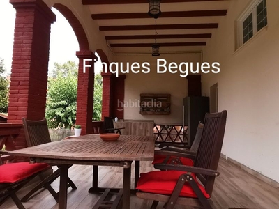 Chalet con 5 habitaciones con piscina en Begues