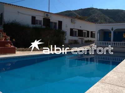 Chalet en venta en Albir, Alfaz del Pi / L'Alfàs del Pi, Alicante