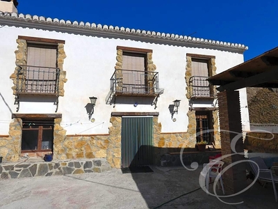 Finca/Casa Rural en venta en Izbor, El Pinar, Granada