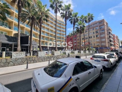Piso en alquiler en Calle Calle Alfredo L Jones en Puerto Canteras por 650 €/mes