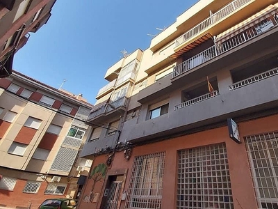 Piso en venta en Puente Tocinos de 3 habitaciones con terraza