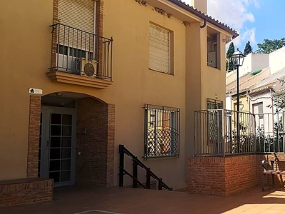 Venta de piso en San Felipe-La Glorieta-El Almendral-La Merced (Jaén)