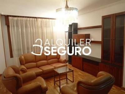 Alquiler de piso en Santiago - El Anglo de 2 habitaciones con terraza y calefacción