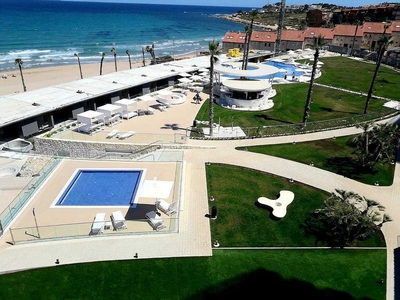 Piso en alquiler en Cabo de las Huertas de 2 habitaciones con terraza y piscina