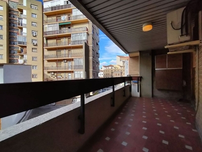Piso en alquiler en calle De Juan José Lorente de 1 habitación con terraza y garaje