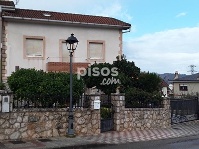 Casa en venta en Calle de los Hermanos Torre Oruña, 3 en Muriedas por 250.000 €