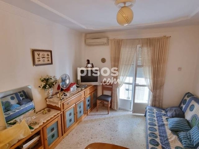 Piso en venta en Nueva Avenida en Moguer por 89.900 €