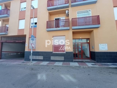 Piso en venta en Zona Pintor Rosales en Centro por 69.000 €