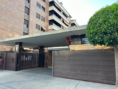 Alquiler de piso con piscina y terraza en Huerta de la Reina, Arruzafilla, Figueroa, Noreña (Distrito Noroeste) (Córdoba), Arroyo del Moro