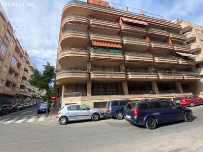 Apartamento con garaje cerrado en Playa del Cura