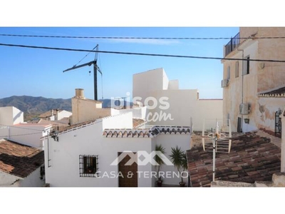 Casa adosada en venta en Canillas de Aceituno