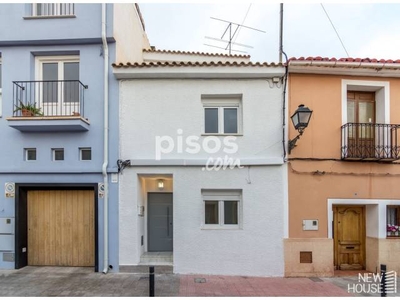 Casa adosada en venta en Carrer de Benimagrell